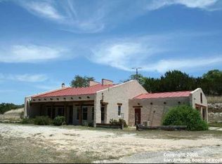 341 Sisterdale Rd, Boerne, TX 78006