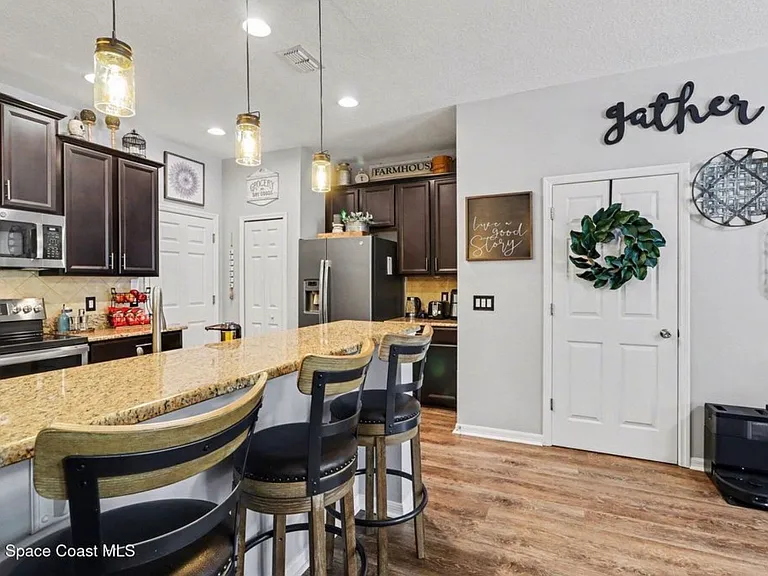 1560 Purple Plum Ln — Photo 8