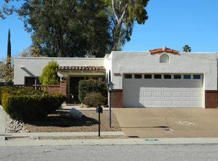 124 E Paseo De Golf, Green Valley, AZ 85614