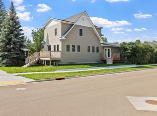 431 4th Ave W, Williston, ND 58801