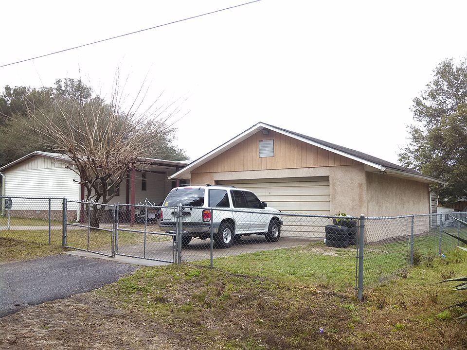1st image of 10485 SE 131st Pl