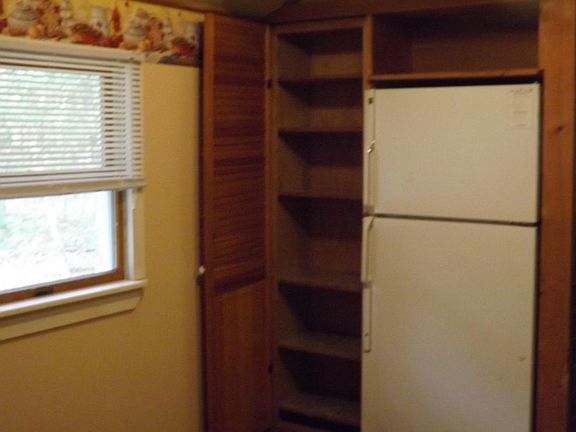 Refrigerator w/ freezer and Pantry