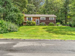 14 Button Rd, Shelton, CT 06484