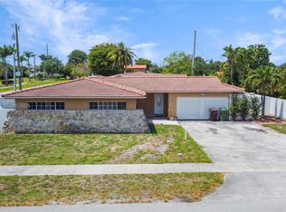 7600 W 15th Ave, Hialeah, FL 33014