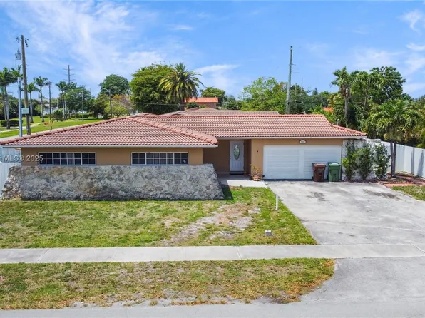 7600 W 15th Ave, Hialeah, FL 33014