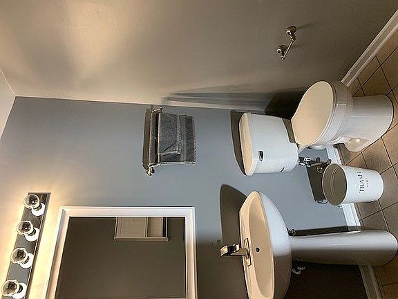 Updated 1st floor bath