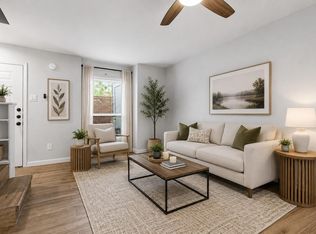 2110 Wilcrest Dr APT 105, Houston, TX 77042