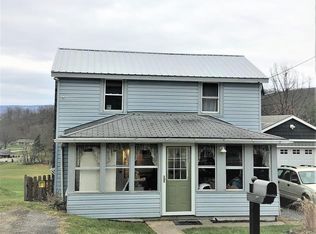 610 Chimney Rocks Rd, Hollidaysburg, PA 16648