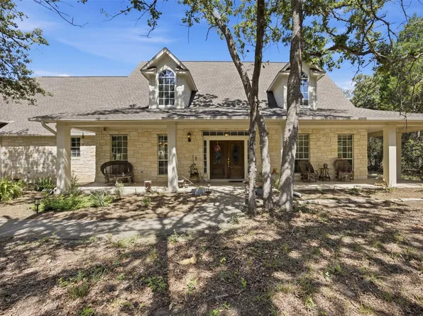 197 Elm Wood Dr, Elgin, TX 78621
