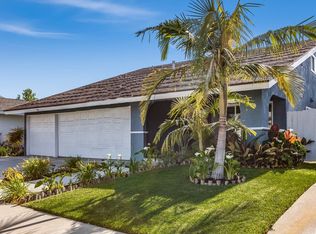 3830 Wisteria St, Seal Beach, CA 90740