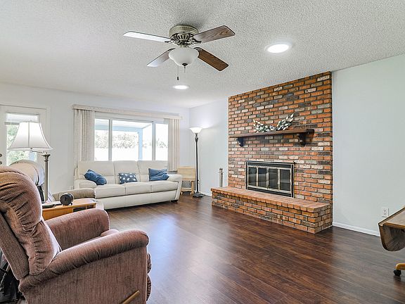 3rd image of 8220 N 51st Dr