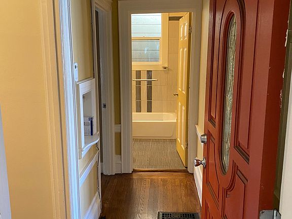 Wonderful, inviting entrance.