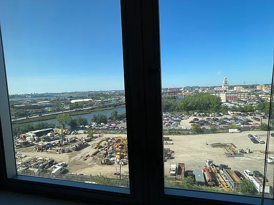 Rented by BATTERY PARK CITY RESIDENTIAL LLC | media 23