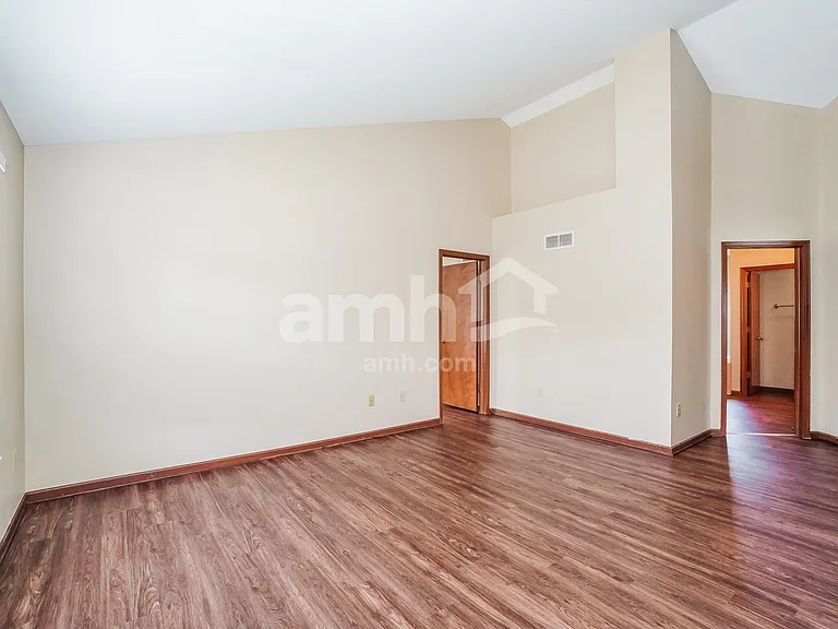 3719 Kellen Dr — Photo 13