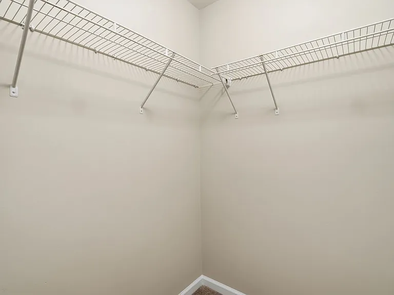 409 Olde Ivey Sq #344 — Photo 32