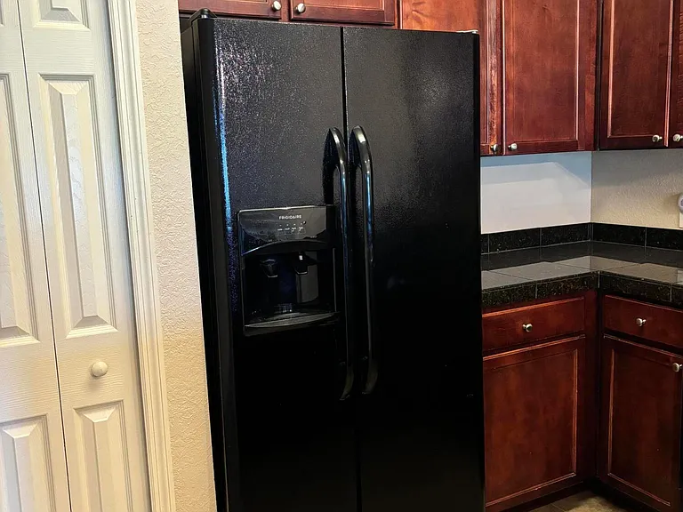 1101 Baldwin Rowe Cir — Photo 10