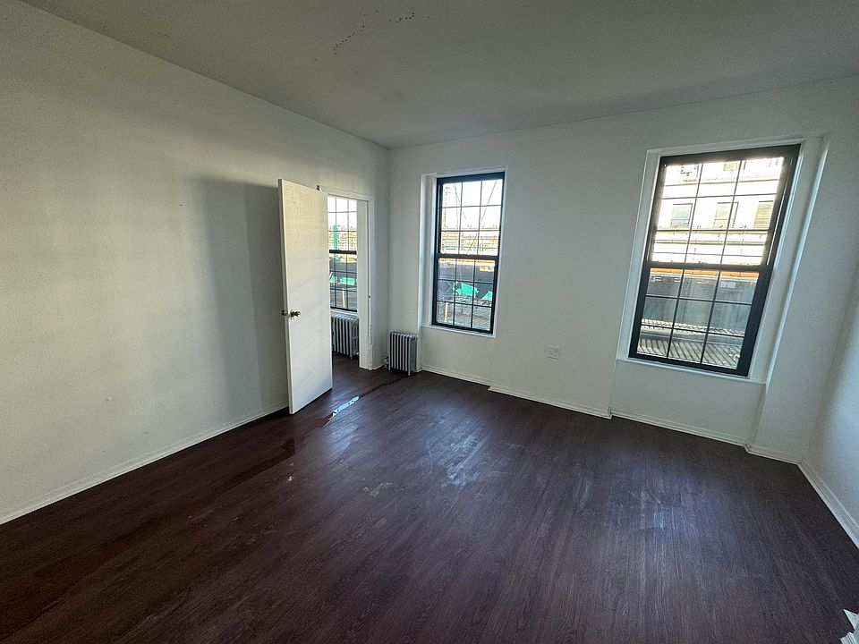 2nd image of 1062 Broadway #4