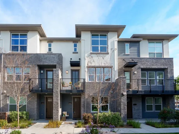 897 Fillmore Ter Unit 2, Sunnyvale, CA 94085