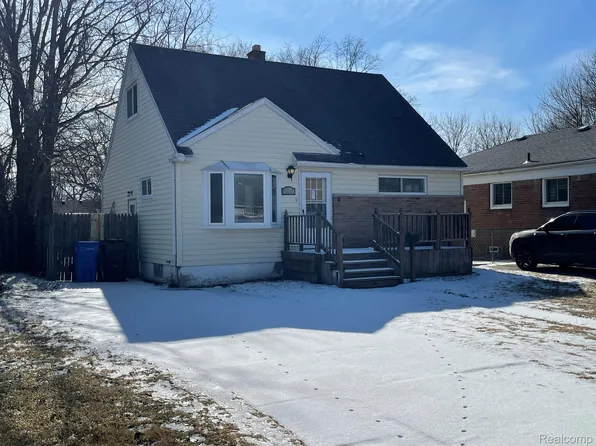 29137 Oakwood St, Inkster, MI 48141