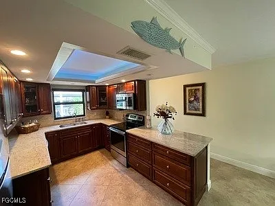 4525 Country Club Blvd #112 — Photo 9