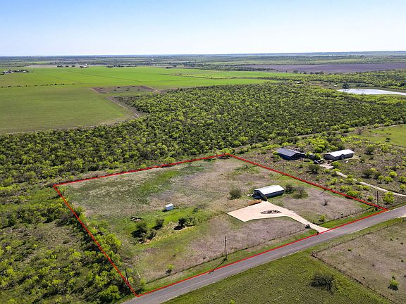 3rd image of 394 COUNTY ROAD 5780