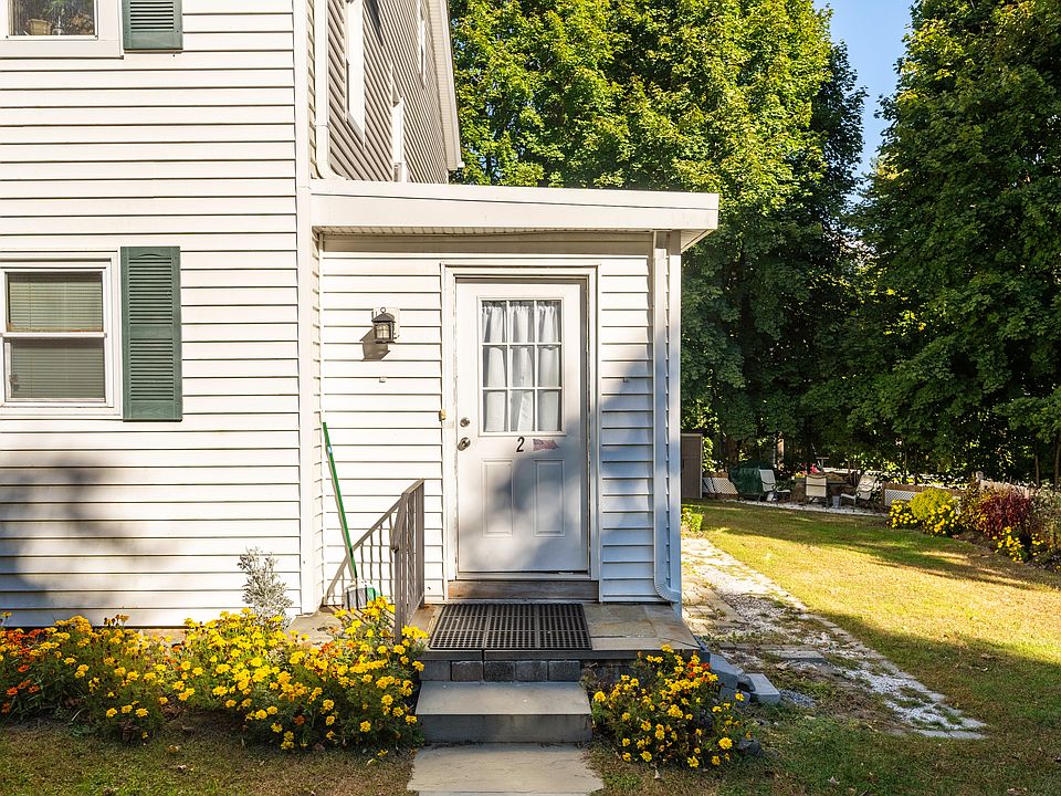 1st image of 18 Frances Kiernan Pl APT 2