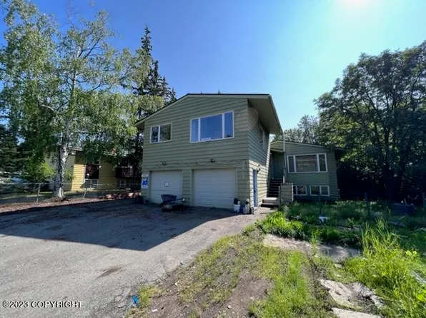 2210 Roosevelt Dr, Anchorage, AK 99517