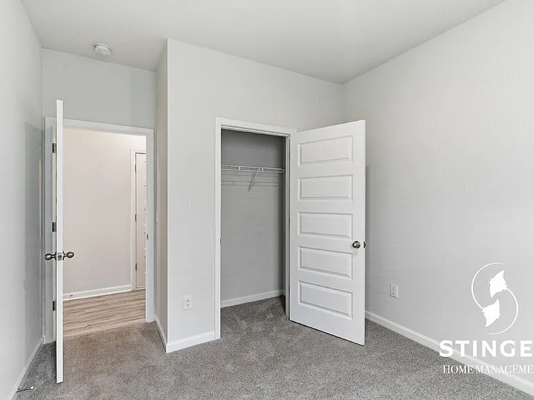 548 Hideaway St — Photo 9