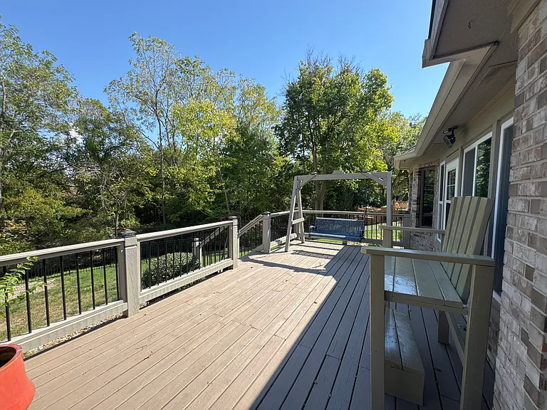 1007 New Harmony Dr — Photo 38