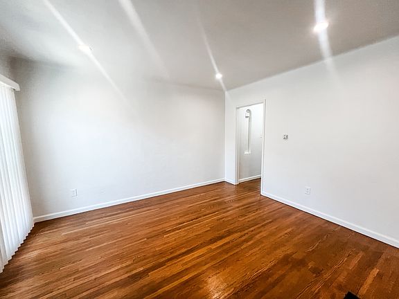 3rd image of 6718 Stafford Ave APT H