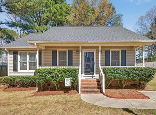 2 Mattie Ct, Durham, NC 27704