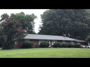 1107 Meadowlawn Ave, High Point, NC 27262