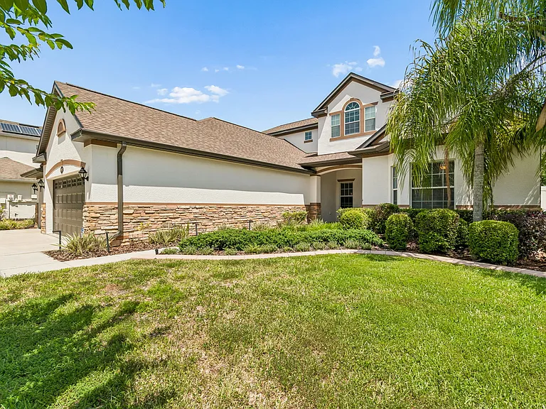 10524 Mistflower Ln — Photo 3
