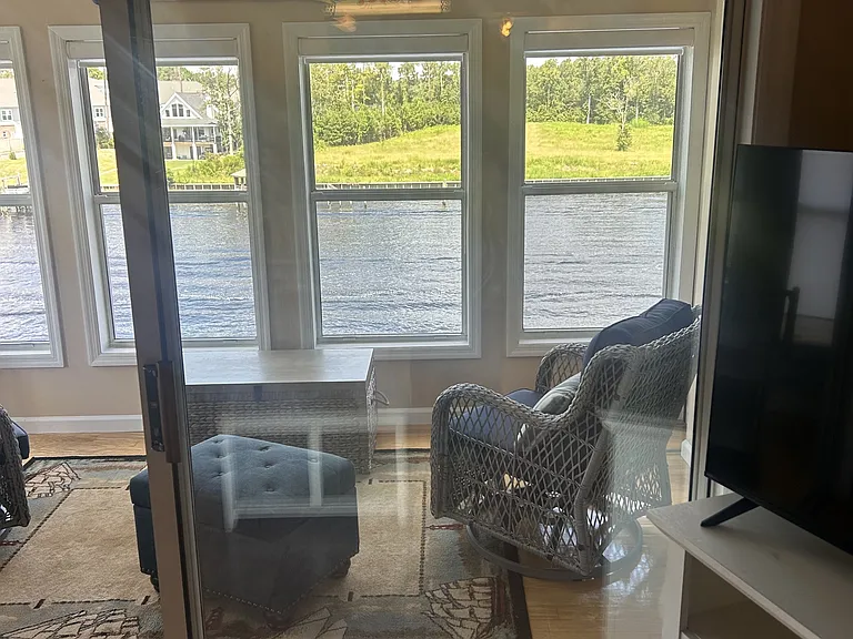 216 Landing Rd #G — Photo 12