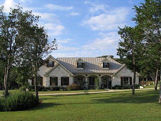 1st image of 200 Wildflower Ln