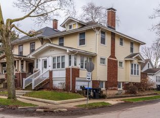 701 E Monroe St, Bloomington, IL