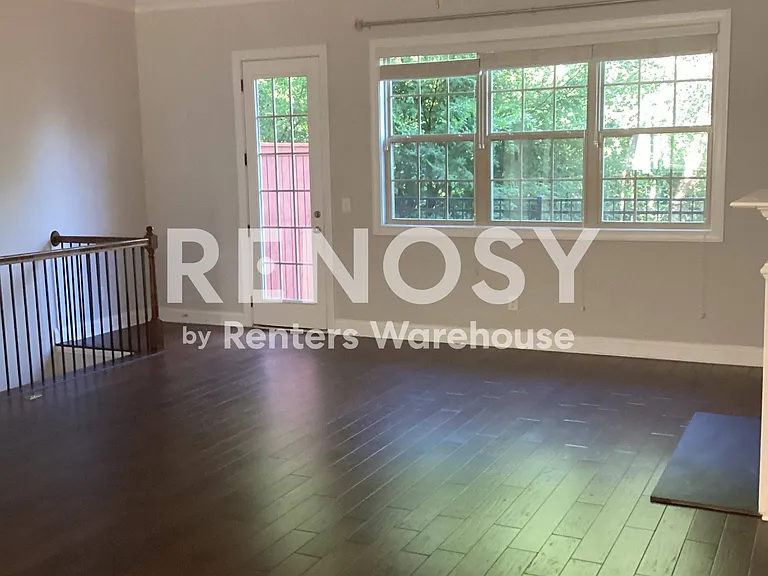 2422 Tenor Ln — Photo 34