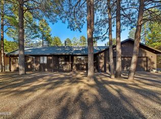 3307 PINE CONE Drive, Overgaard, AZ 85933