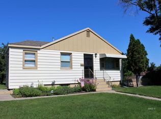 400 S Taylor Ave, Glendive, MT 59330