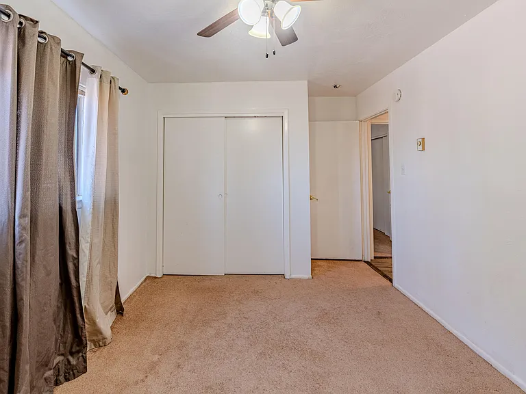 201 Burma Dr NE — Photo 19