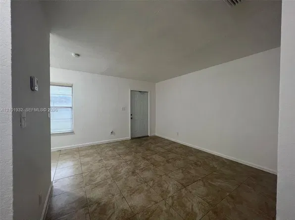 921 NW 2nd Ave APT 2, Fort Lauderdale, FL 33311