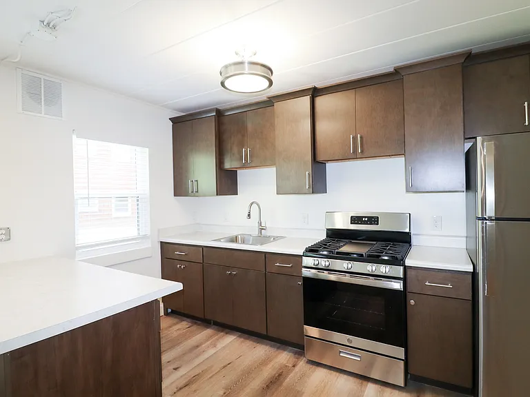The Glengate Apartments — Photo 6
