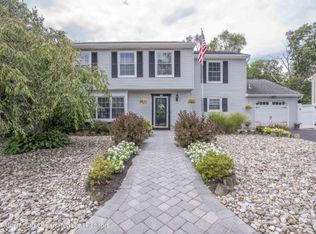 94 Shining Way, Toms River, NJ 08753