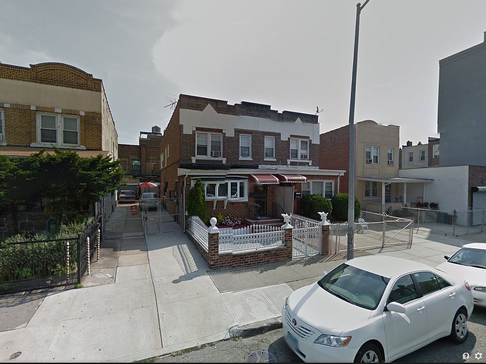 1st image of 8945 146th St