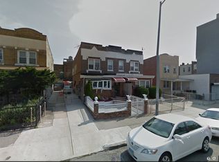 8945 146th St, Jamaica, NY 11435