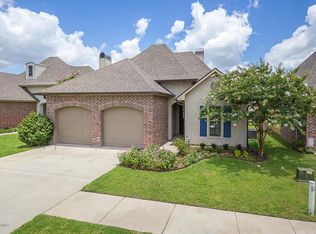 102 Granger Rd, Lafayette, LA 70508