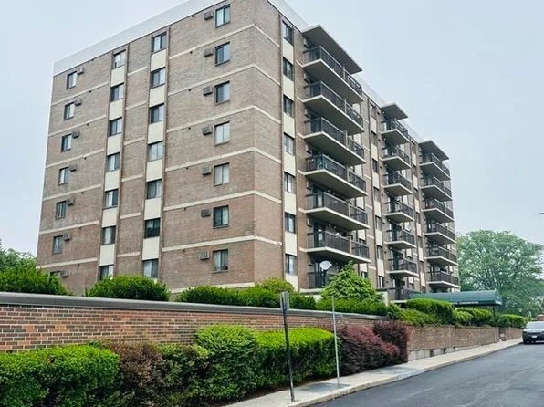 10 Williams St APT 39, Watertown, MA 02472