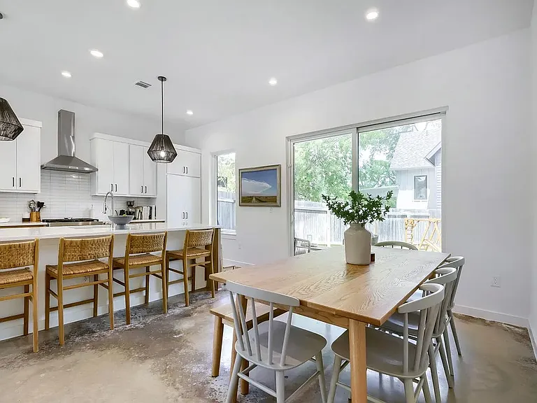 4804 Ribbecke Ave — Photo 7
