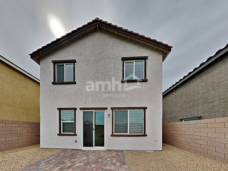 3332 Blodwen St — Photo 20