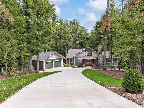 44 Hawberry Ct, Asheville, NC 28805